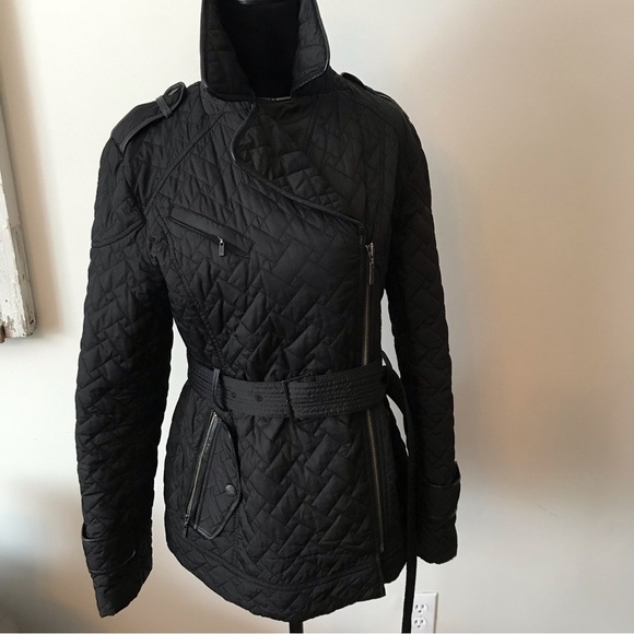 Cole Hann quilted jacket with leather trim.  Size small. - Picture 3 of 13